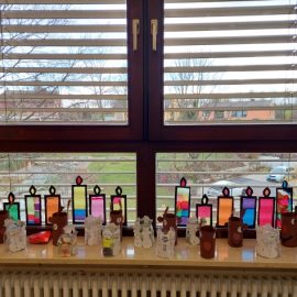 Die Klasse 2c stimmt sich auf Weihnachten ein