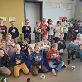 Juckende Finger und heißer Tee – unsere Hagebuttenaktion