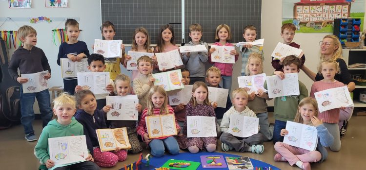 „Iiiiiii!“ – Ein Buchstabe erobert unser Klassenzimmer! „Iiiiiii!“ – Ein Buchstabe erobert unser Klassenzimmer!